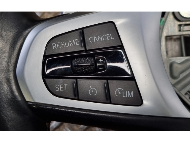 Volant BMW 3 G20 G21 2021 7857776  