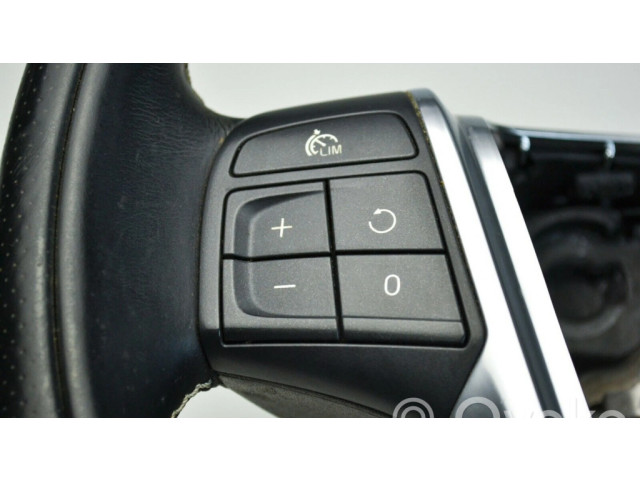 Руль Volvo V40  2012-2019 года 34152636B, P31332927      