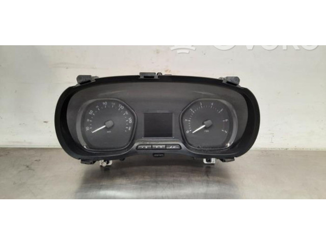 Přístrojová deska  Citroen Jumpy 2019 9823961080  