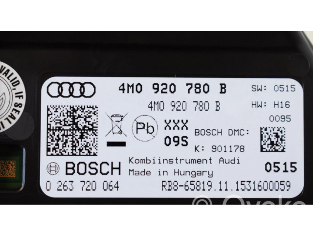 Панель приборов 4M0920780B   Audi Q7 4M       