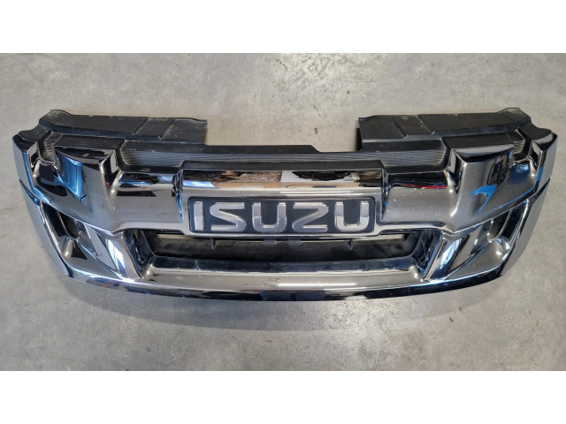 Передняя решётка Isuzu D-Max        