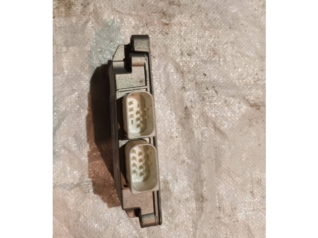 Блок управления редуктора коробки передач (раздатки) 7589831   BMW 3 E90 E91