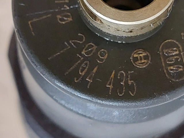 Vstřikovač 7794435   BMW 3 E90 E91  pro naftový motor 0.0  