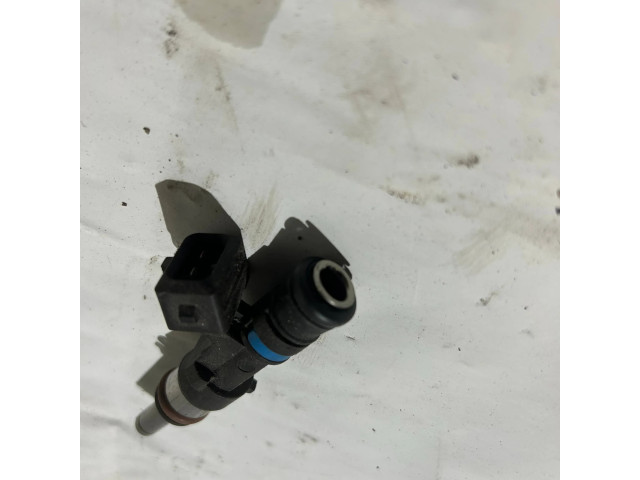 Vstřikovač 7838440, 310707   BMW M3  pro benzínový motor 3.0  