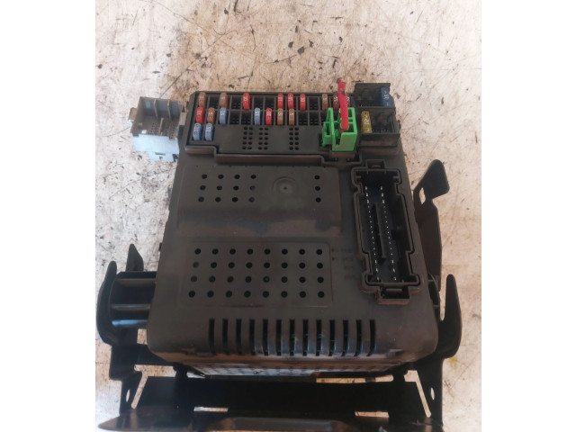 Блок комфорта 30682981, 00004677821   Volvo V70   
