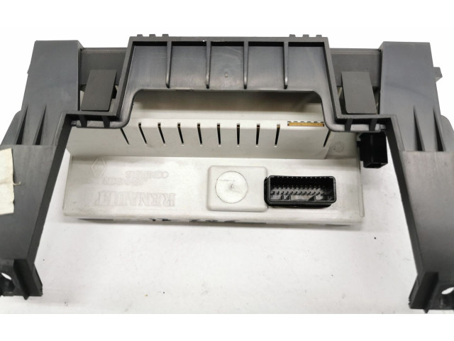 Дисплей    8200290542C   Renault Megane II
