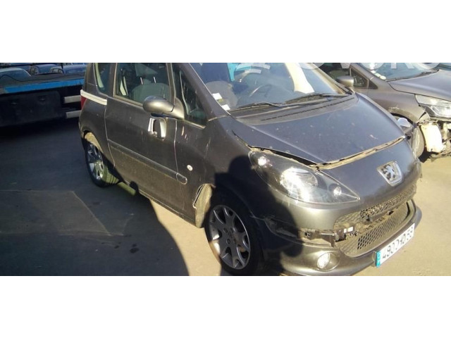 Zpětné zrcátko  Peugeot 1007 2009  8153WP  