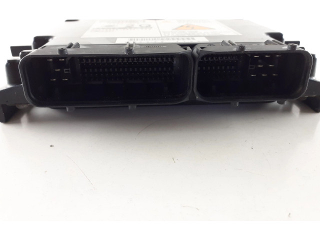 Řídící jednotka 237104X03B, MB2758007452   Nissan Navara D40 2008