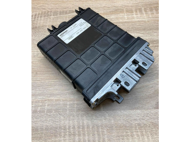 Řídící jednotka 039906024D, 5WP4174   Audi A6 S6 C4 4A 1994