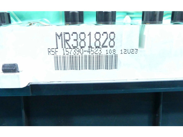 Přístrojová deska  Mitsubishi Galant 2000 157390-4523, IMPRK1259648  