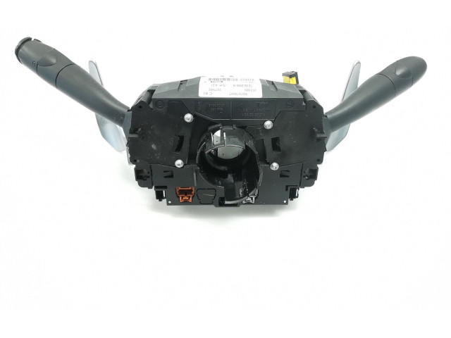 Ручка стеклоочистителей 96576783XT   Citroen C2