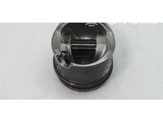  Поршень  7901S, 23R0  Audi RS4 B8  
