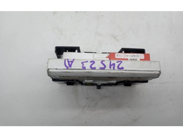 Дисплей    8200107839   Renault Megane II