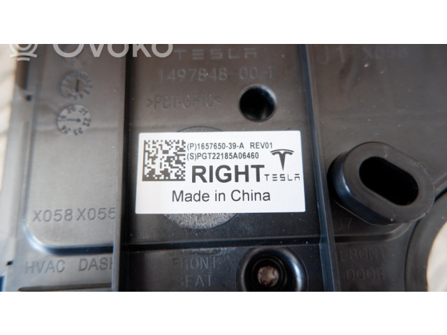 Блок комфорта 165765039A, 167097700A   Tesla Model Y   