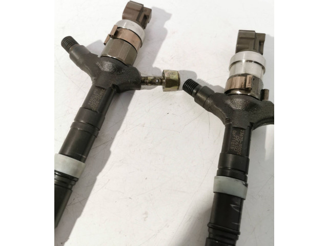 Vstřikovač 2367030020, 06F11018   Toyota Land Cruiser (J120)    1KD 