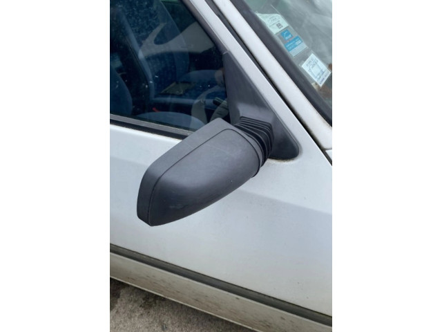 Zpětné zrcátko  Peugeot 205 1997  8148A3  