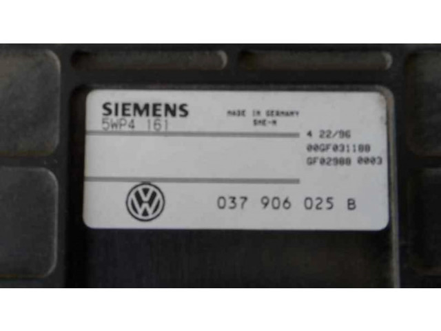 Řídící jednotka 06A906032QM   Volkswagen Sharan 1995