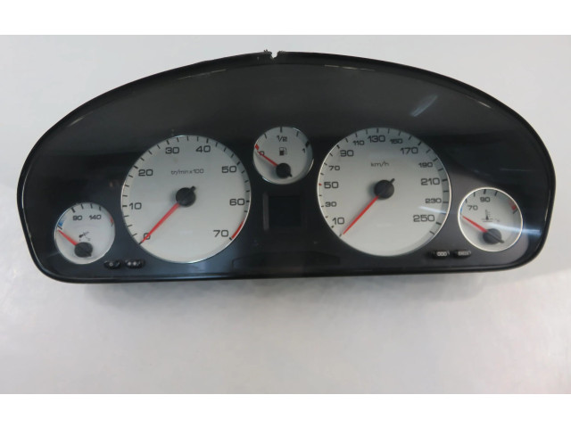 Přístrojová deska  Peugeot 607 2001 9639118680  