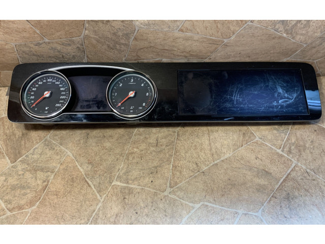 Přístrojová deska  Mercedes-Benz E W213 2018 A2139004724  