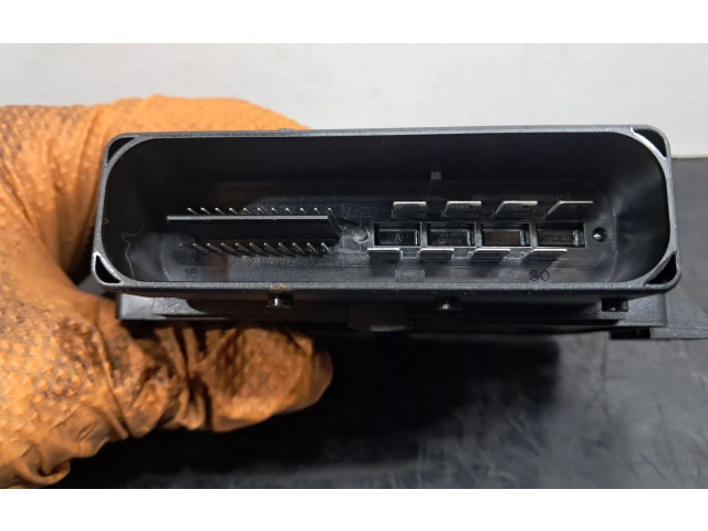 Блок управления 8K0907801H   Audi RS4 B8