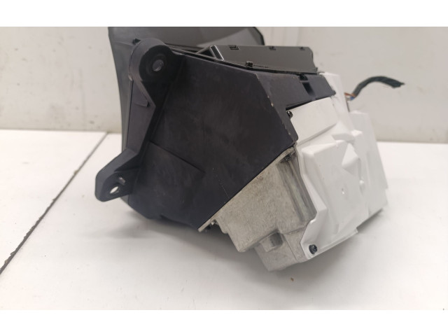 Дисплей    5A589A6   BMW M3 G80