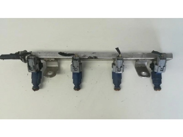 Vstřikovací lišta 353102b000, 35310-2b000   Hyundai i30  pro benzínový motor 1.4  