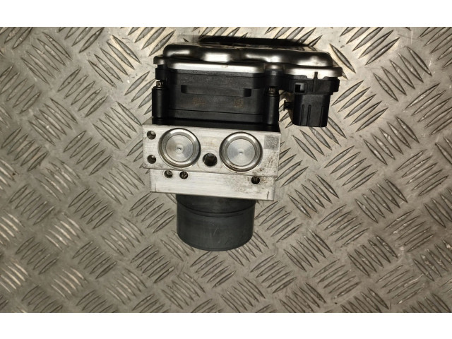 Jednotka ABS A2069001016   Mercedes-Benz C W206 2023