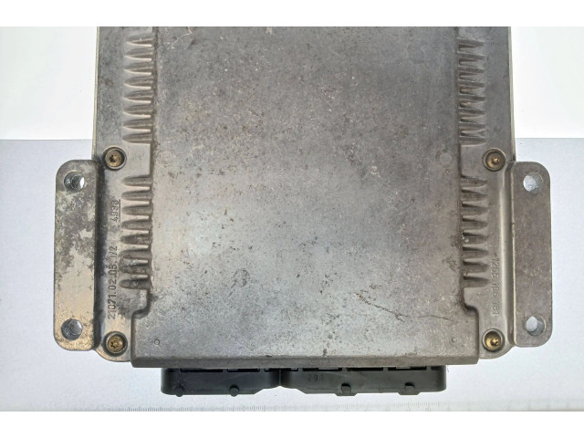 Řídící jednotka P56041700BC, 28SA5625   Jeep Cherokee XJ 2000