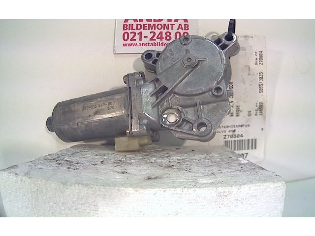 Vstřikovací lišta 680186447000   Volvo 850     