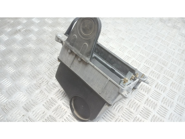   Pojistková skříňka 1730359, 1716921   BMW 5 E34 1990