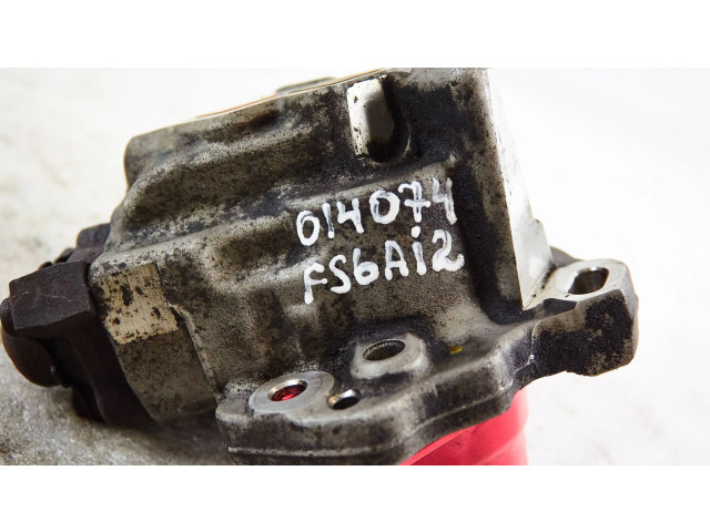 Vstřikovací čerpadlo 9674984480, 28384347   Ford Kuga II     