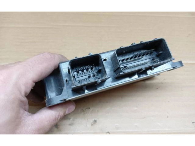 Блок подушек безопасности 13589374, SDM1041206   Vauxhall Astra J