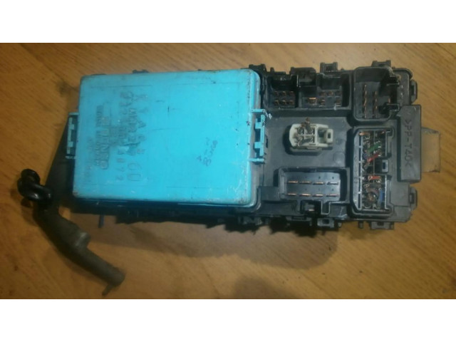 Блок предохранителей  2323006072, mr228760   Mitsubishi Colt    