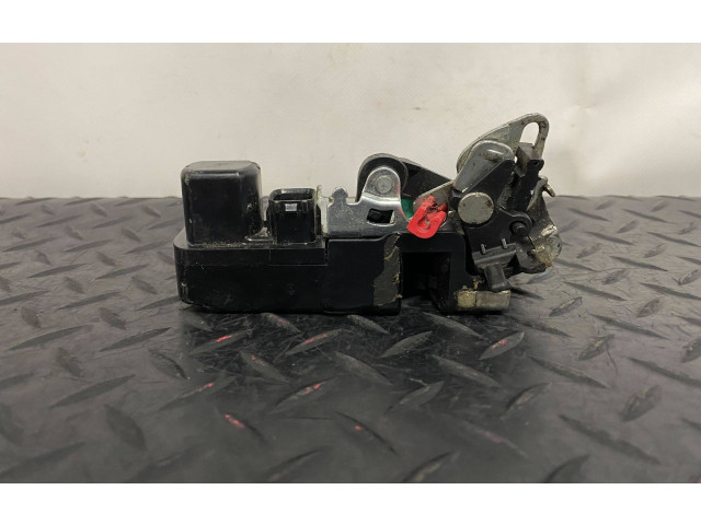 Замок багажника 931644    Dodge RAM  -  года