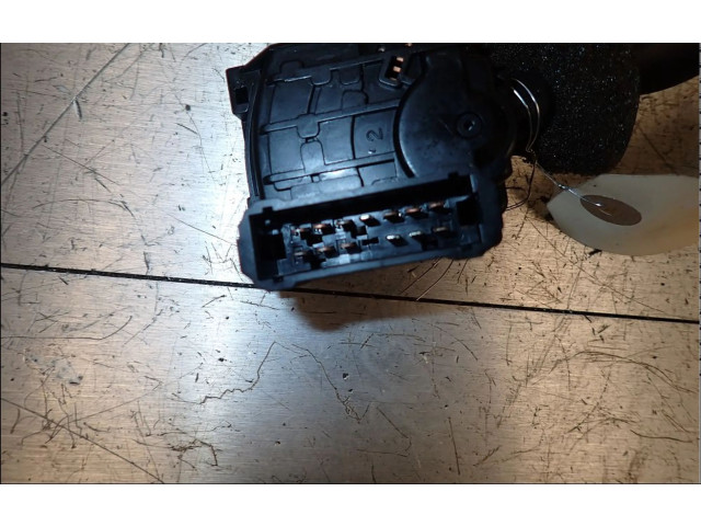 Ручка стеклоочистителей 7701036542   Renault Safrane