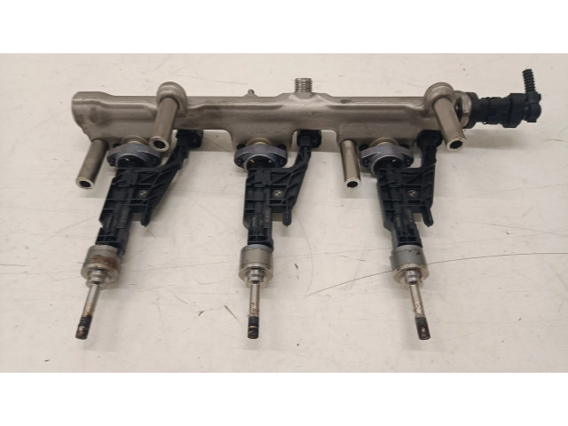 Vstřikovací lišta 8665631   BMW 1 F40  pro benzínový motor 1.8  