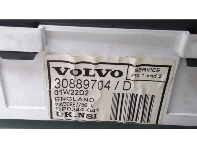 Панель приборов 30889704   Volvo S40, V40       