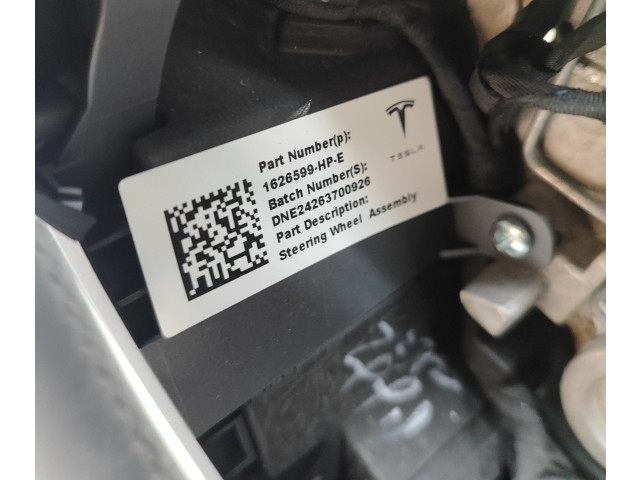 Руль Tesla Model Y  2020 -  года 1626599HPE      