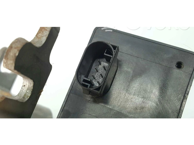    Рулевая рейка 488106920R   Renault Megane II 2006 - 2008 года