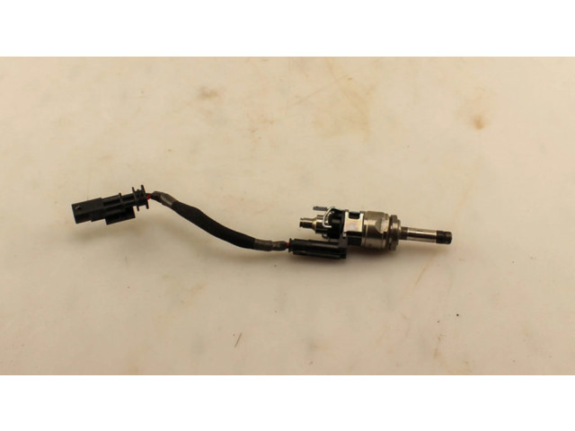 Vstřikovač 31432778   Volvo XC90  pro benzínový motor 2.0  