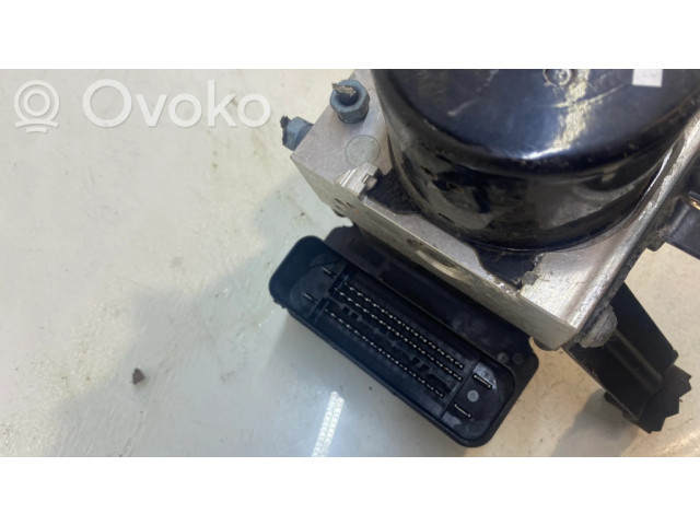 Jednotka ABS 6857324   BMW 1 F20 F21 2012