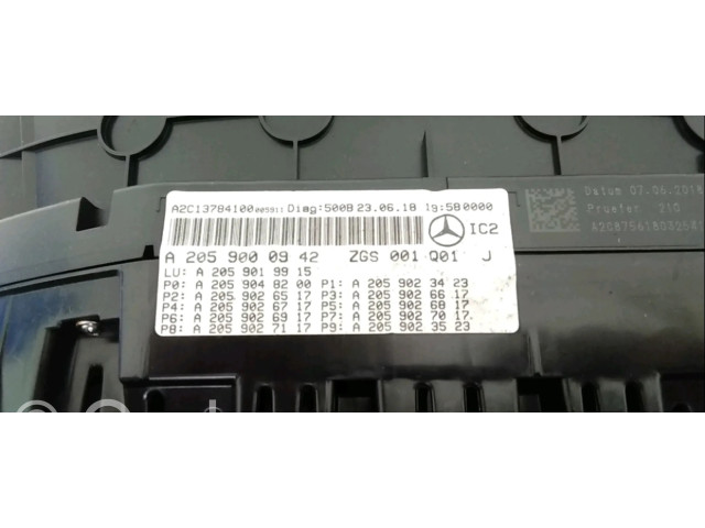 Přístrojová deska  Mercedes-Benz C W205 2018 2059000942  