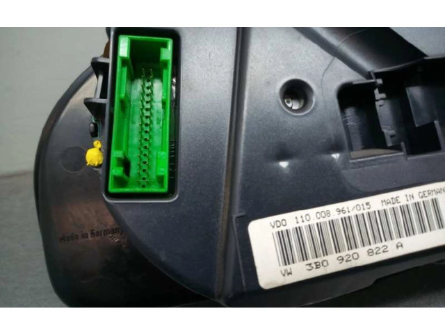Панель приборов 3B0920822A   Volkswagen Passat Alltrack       