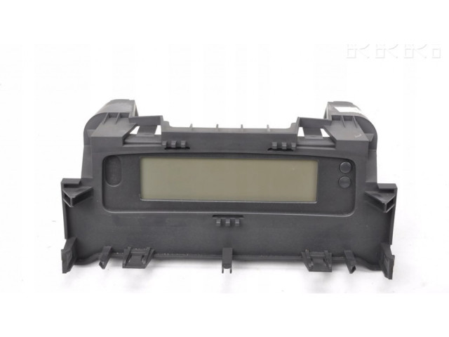 Дисплей    8200290543   Renault Megane II