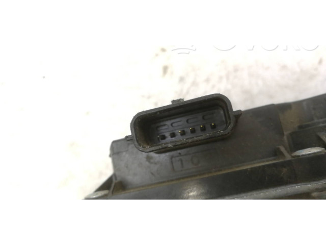 Дроссельная заслонка 8200568712C, 8200284968   Renault Twingo II 2008