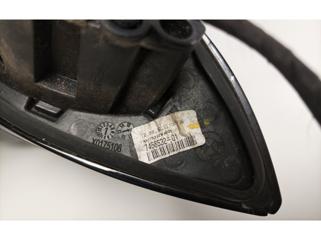 Zpětné zrcátko  BMW i8 2016  7458532, 7393250  