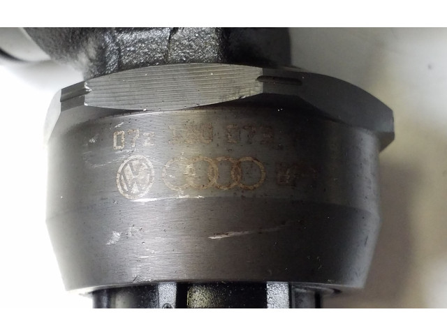 Vstřikovač 0414720220, 07Z130073H   Volkswagen Phaeton  pro naftový motor 4.9  