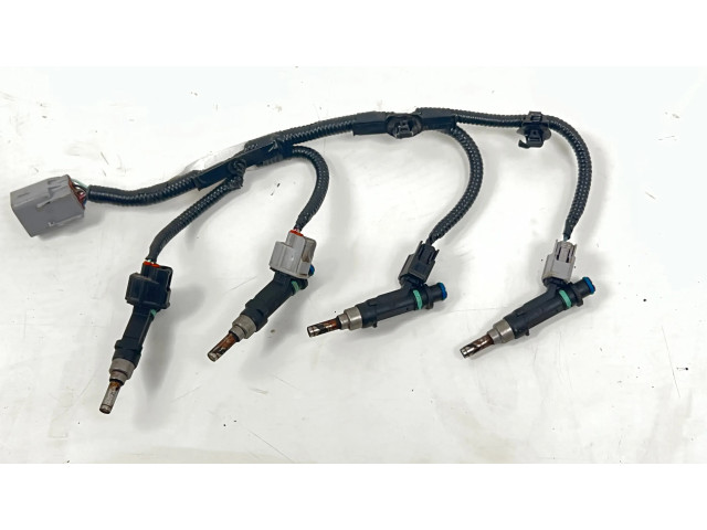 Vstřikovač 2325042090, 8212652010   Toyota Yaris     