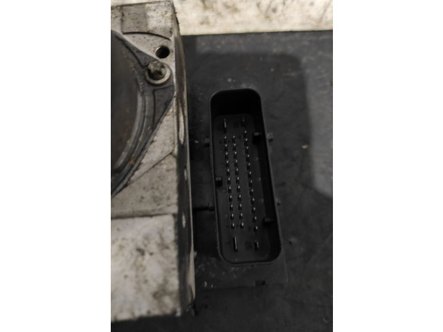 Jednotka ABS    BMW X5 E53 2005
