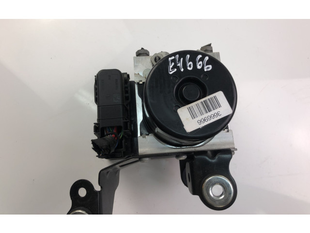 Jednotka ABS 28526258303   Volvo XC60 2016